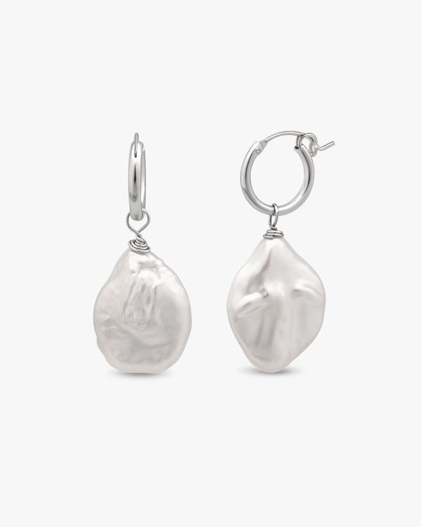 Solene Pearl Earrings