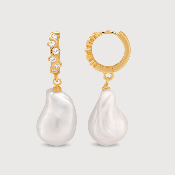 Joanna Pearl Earrings In Gold