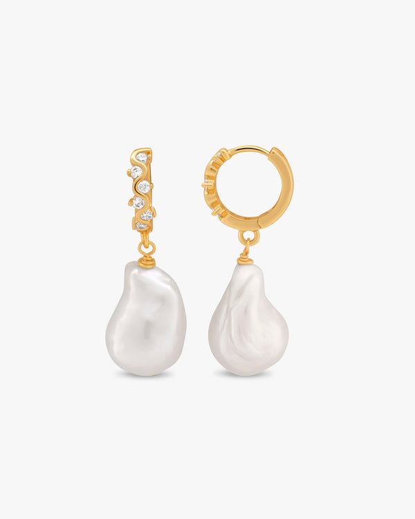 Amia Pearl Earrings
