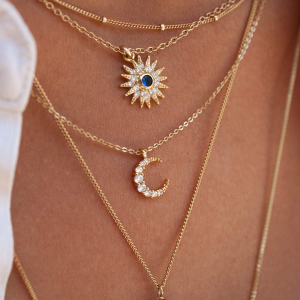 Maja Mini Moon Necklace