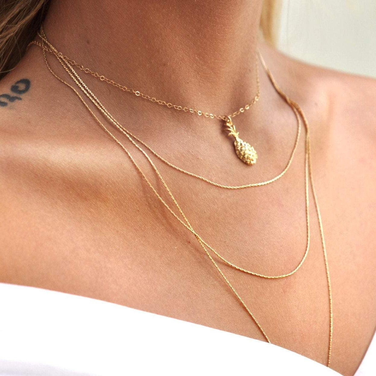 Pineapple Goddess Necklace In Gold