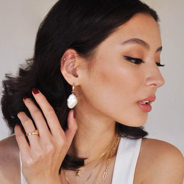 Chunky Pearl Earrings